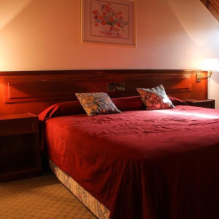 Hotel Reviens Pinamar Kültér fotó