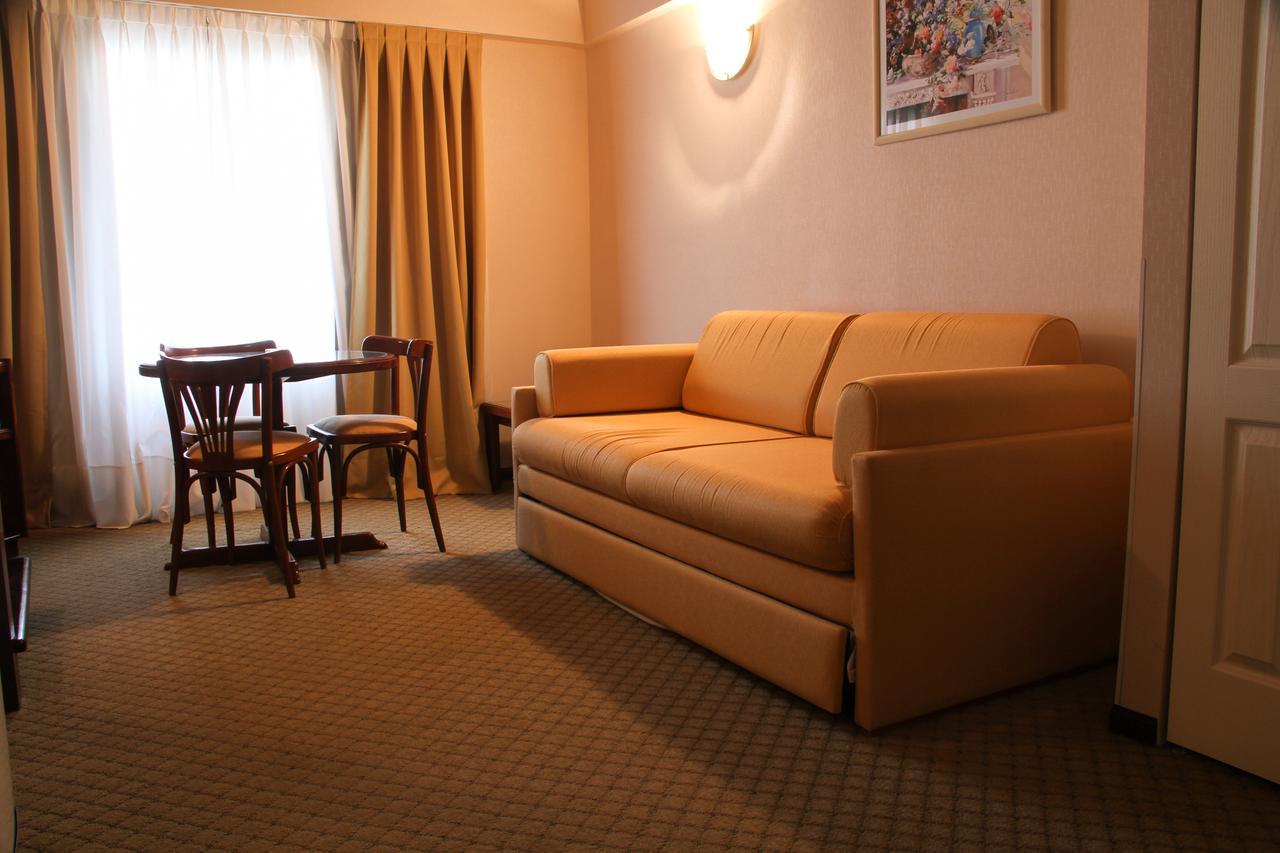 Hotel Reviens Pinamar Kültér fotó