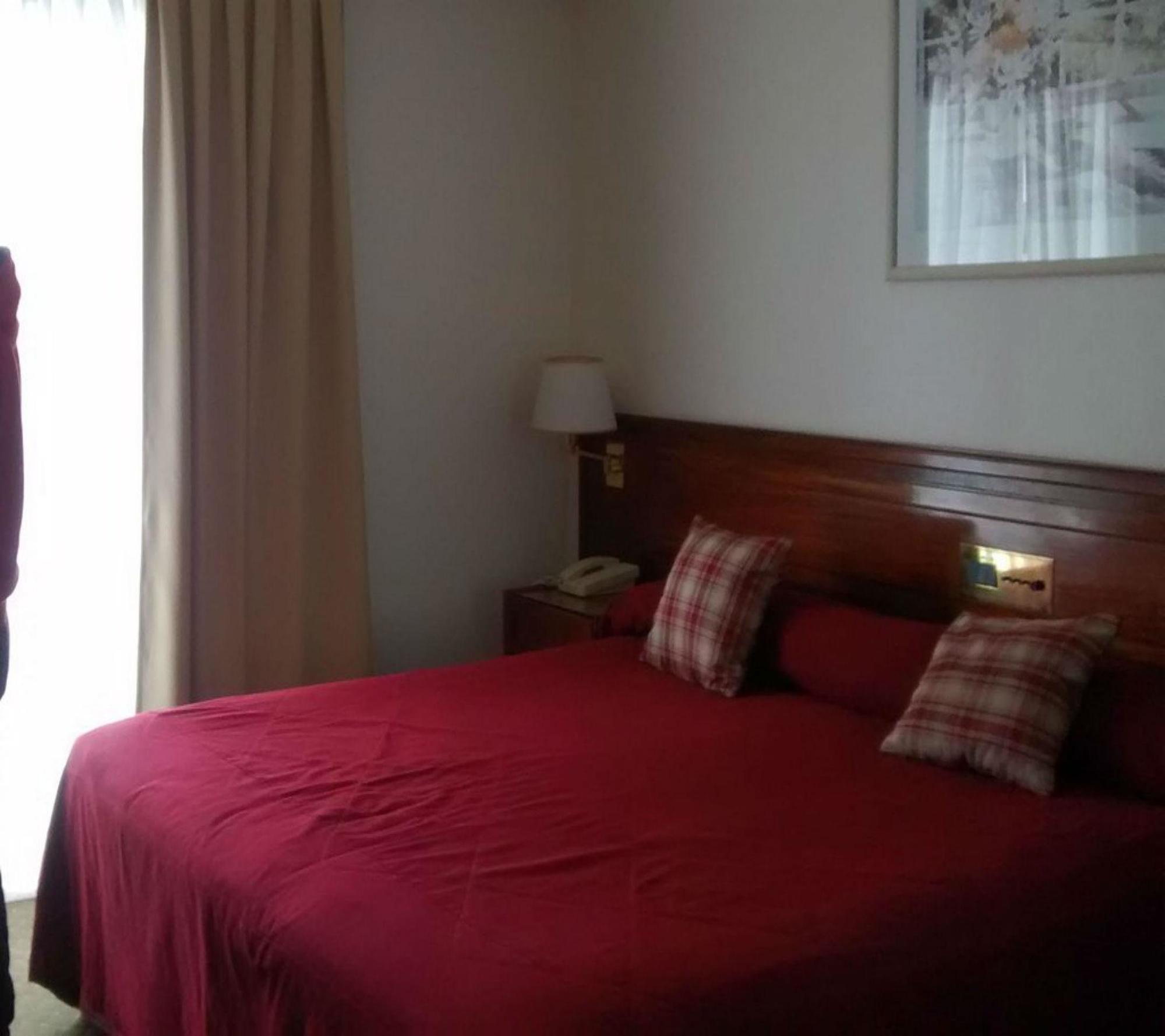 Hotel Reviens Pinamar Kültér fotó